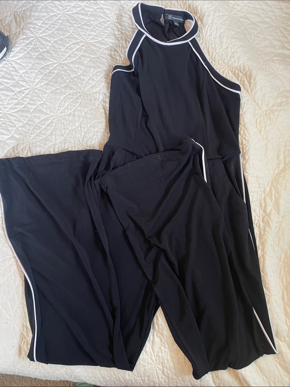 🖤3FOR30! Wide Leg Jumpsuit with White Piping